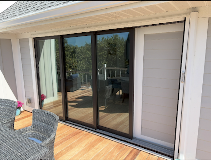 Deck Multi-Panel Slider